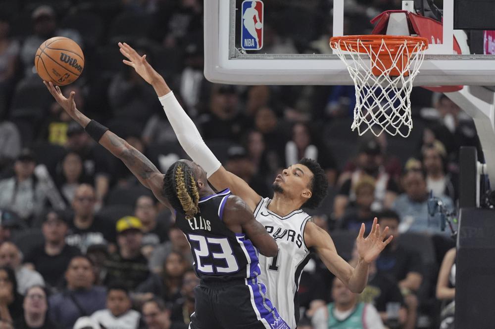 勒决定离开 勒决定离开